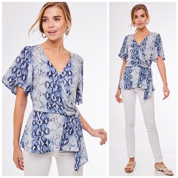 ❤️Stunning Blue V Neck Waist Tie Snakeskin Top! - Picture 6 of 8